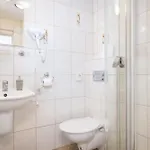 Blesk Pensjonat 2*