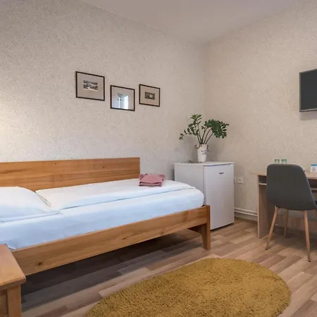 Blesk Affittacamere 2*